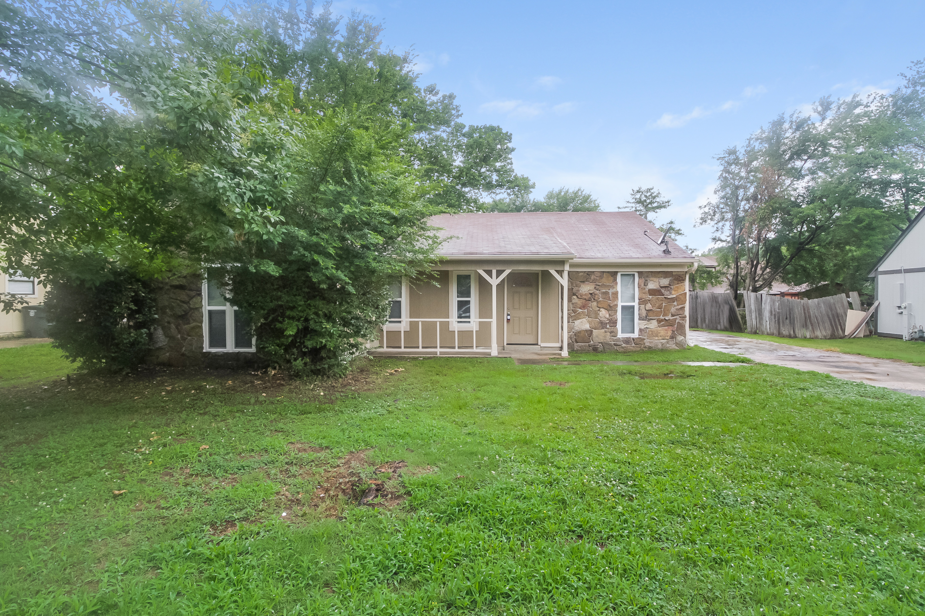 4405 Indian Trail Dr Memphis, TN 38141